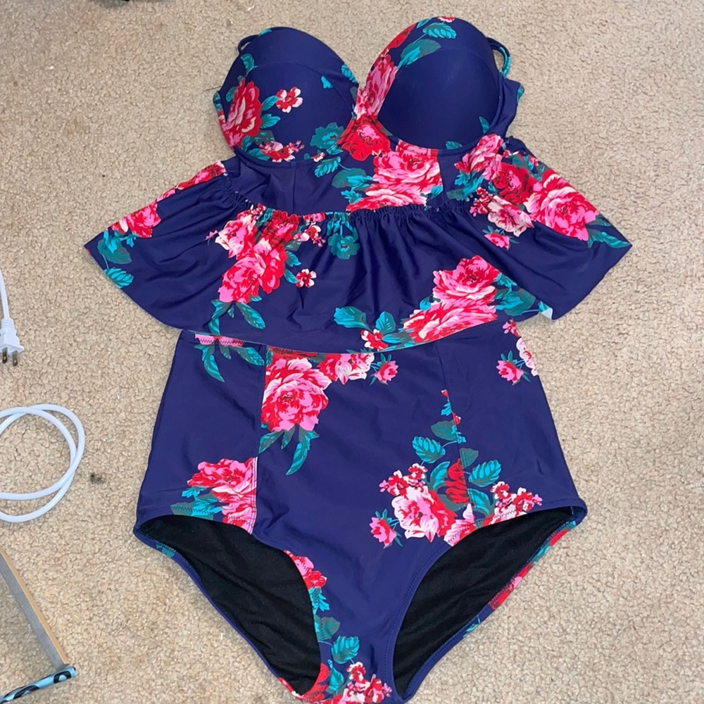 Blue floral tankini